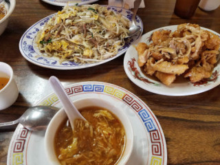 Hong Nien Chinese Restaurant
