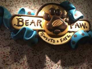 Bear Paw Sweets Eats At Great Wolf Lodge