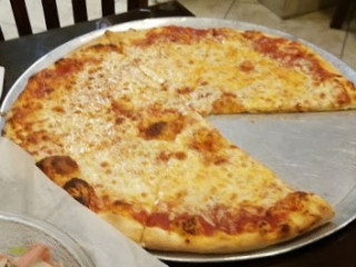 Mama Maria's Pizzaria Subs
