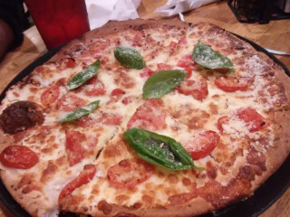 Rome Grill And Pizza