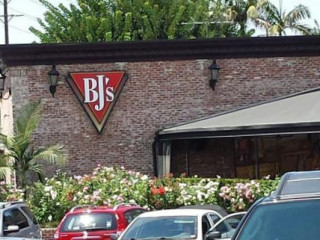 BJ's Brewhouse Brea