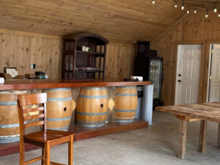 Chamard Vineyards, Farm Winery Bistro