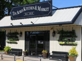 Tin Acres Kitchen Market