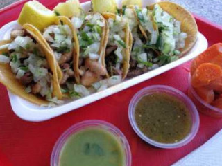 Los Victors Mexican Food