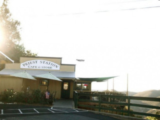Priest Station Cafe