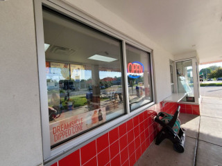 Dairy Queen Store