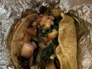 Flaco's Tacos Chicago Ave