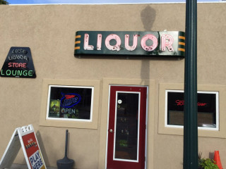 Lusk Liquor Store