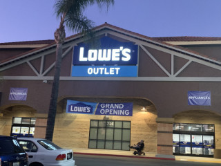 Lowe's Appliance Outlet