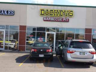 Dickey's Barbecue Pit