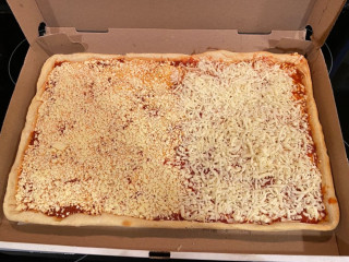 Maroni's Pizza