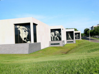 North Dakota Heritage Center State Museum
