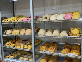 Ramos Bakery