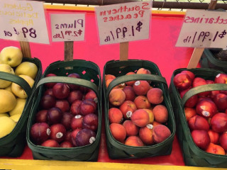 Fruit Acres Farm Market U-pick