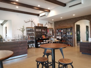 Hill Top Winery