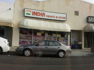 India Sweets And Snacks Mart