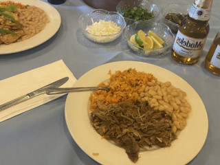 El Tapatio Dos Mexicanos Grill