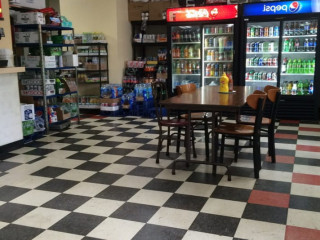 Checkers Deli Cafe