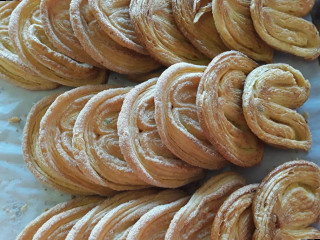 La Reynera Bakery