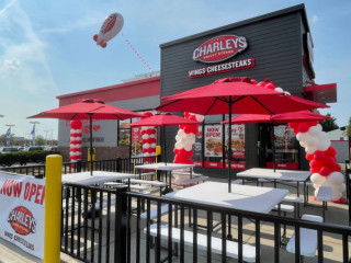 Charley's Philly Steaks Wings