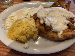 Cracker Barrel Old Country Store