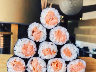 Ikaho Sushi Japanese