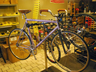 Kayuh Bicycles Cafe