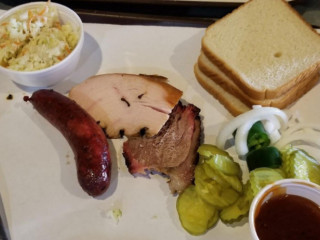 Rubes Barbecue And Brews