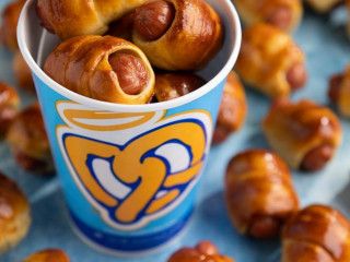 Auntie Anne's