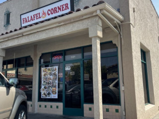 Falafel Corner