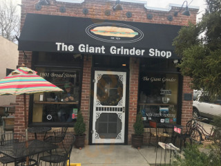 Broad Street Giant Grinder Shop