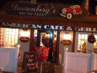 Duesenberg's American Cafe And Grill
