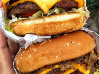 The Habit Burger Grill (drive-thru)
