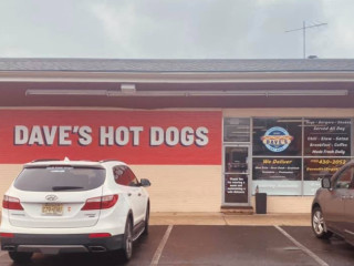 Dave's Hot Dogs