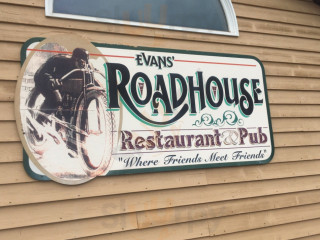 Evan's Roadhouse Pub