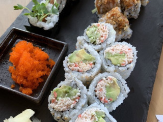 Kenaki Sushi Counter