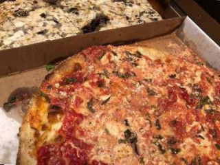 Brooklyn Square Pizza