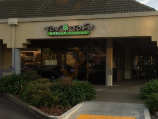 Tov Tofu