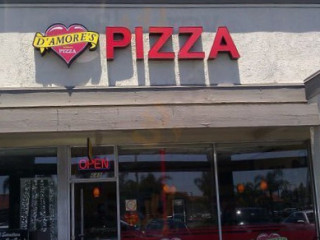 D'amore's Famous Pizza