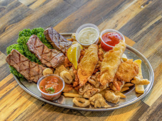 The Quarterdeck Seafood Grill