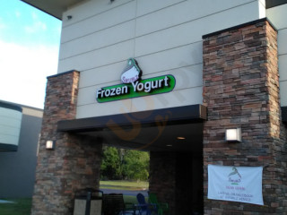 Swurlz Frozen Yogurt