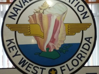 Flying Conch Lounge