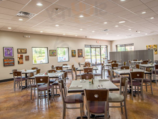 The Alumni Restaurant Bar