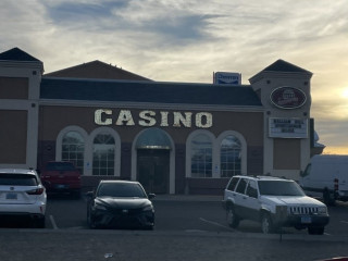 Pete’s Gambling Hall