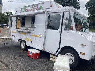 Taqueria Tomatitos Food Truck