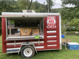 Gill’s Bbq And Catering Service
