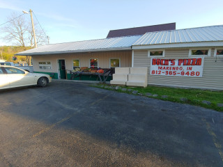 Buck's Produce, Groceries, And Pizza