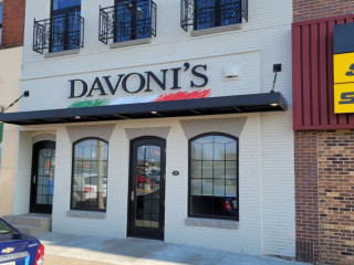 Davoni's
