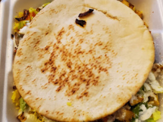 Almadinah Market Halal Middle Eastern Food/ Falafel/ Gyro/ Chicken And Rice. Halalicious