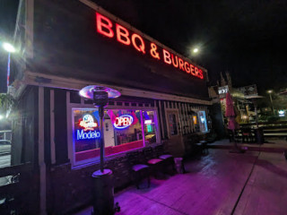 Bbq Burgers